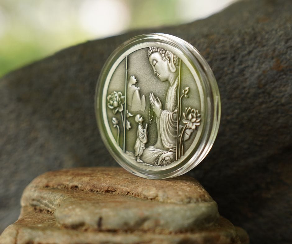 Phật Quang Phổ Chiếu