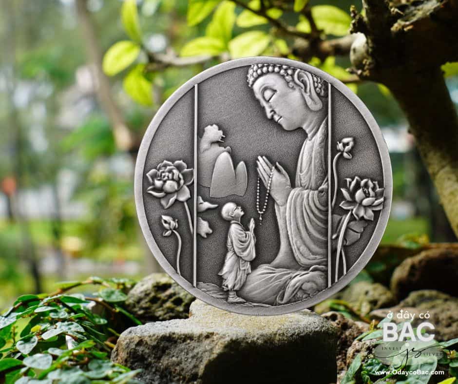 Phật Quang Phổ Chiếu