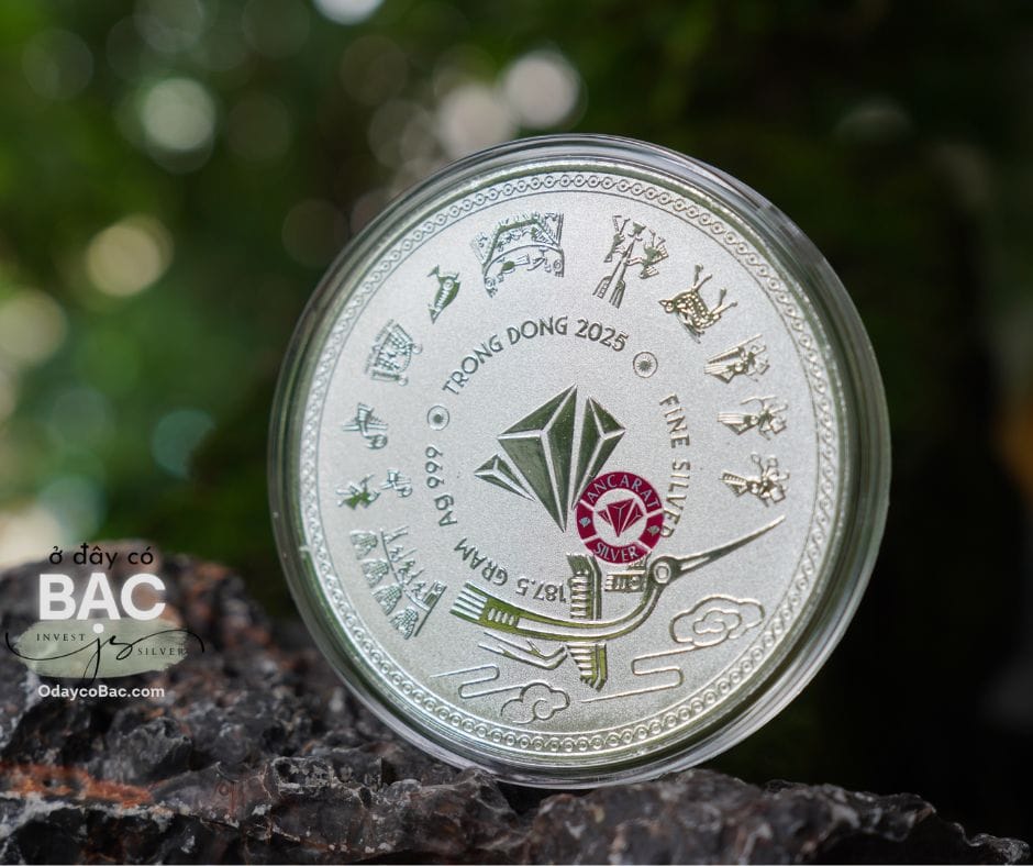 cơn sốt bạc toàn cầu